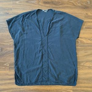 Vince navy 100% silk top